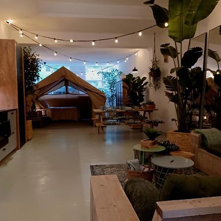 75M2 Indoor Glamping Scheveningen Apartamento La Haya Exterior foto