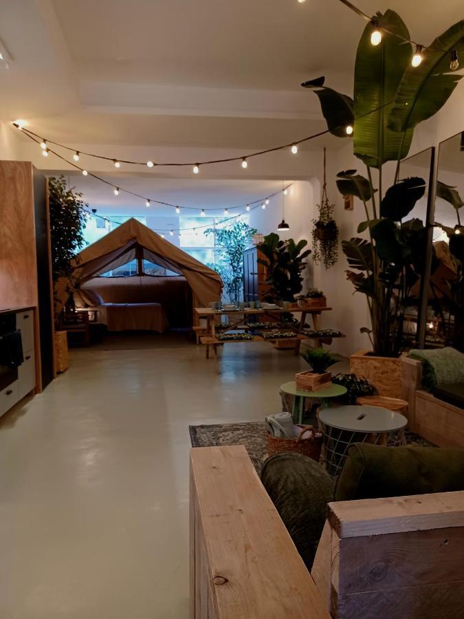75M2 Indoor Glamping Scheveningen Apartamento La Haya Exterior foto